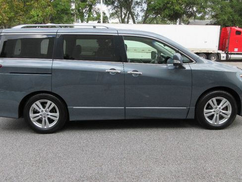 Used 2011 Nissan Quest SL w/ Bose Pkg image 6