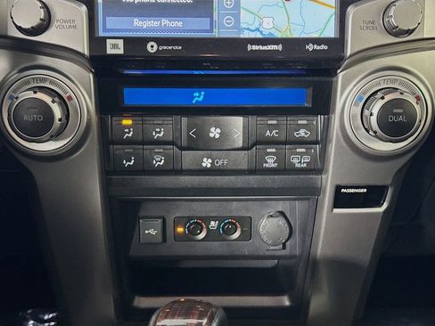 Used 2021 Toyota 4Runner Limited image 37