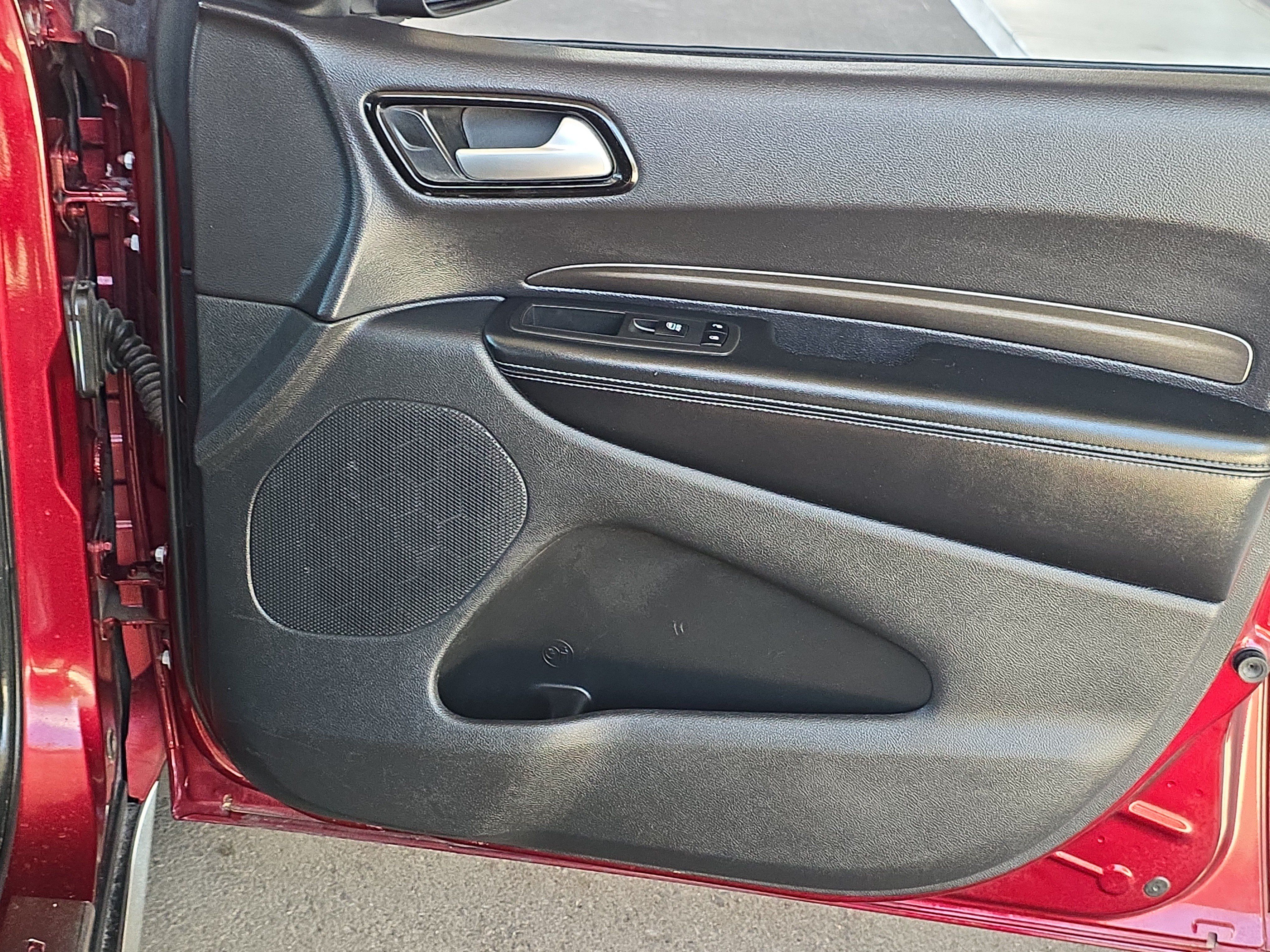 Used 2022 Dodge Durango SXT RWD image 27