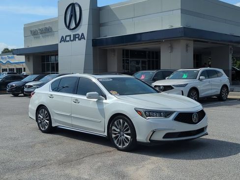 Used 2018 Acura RLX w/ Technology Package FWD image 2