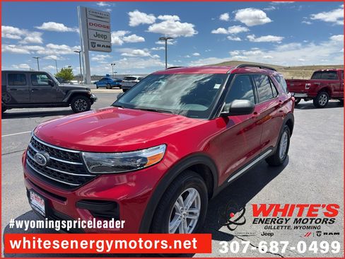 Used 2023 Ford Explorer XLT w/ Class IV Trailer Tow Package AWD/4WD image 1