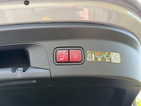 Used 2025 Mercedes-Benz GLE 53 AMG 4MATIC Coupe image 18