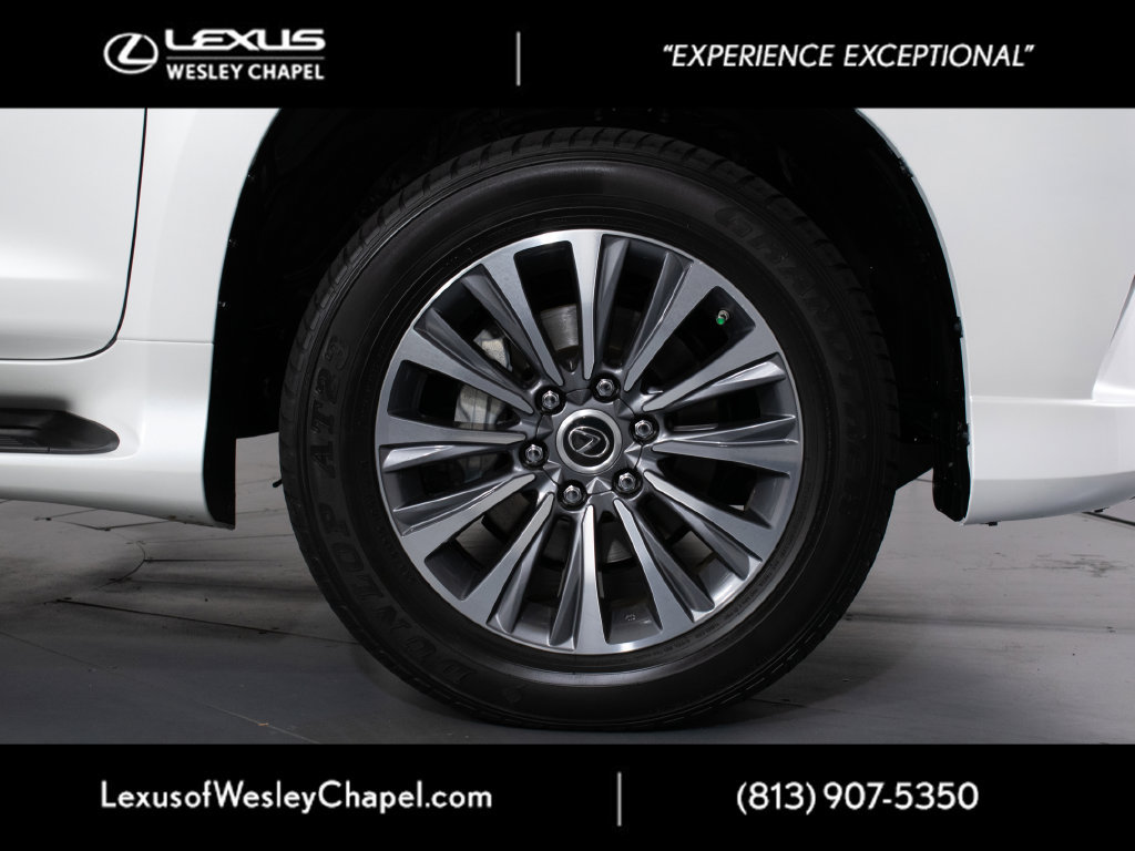 Used 2023 Lexus GX 460 Luxury AWD/4WD image 3