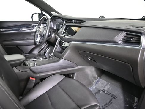 Used 2024 Cadillac XT5 Premium Luxury AWD/4WD image 17