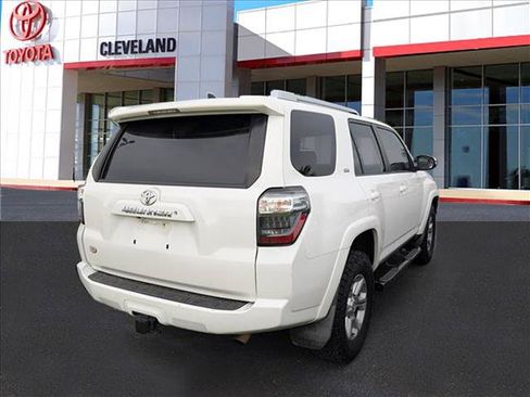 Used 2016 Toyota 4Runner SR5 Premium AWD/4WD image 7