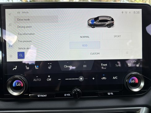 Used 2026 Lexus RX 350 Premium Plus w/ Convenience Package FWD image 23