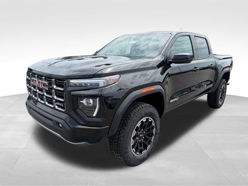 New 2026 GMC Canyon AT4 AWD/4WD image 3