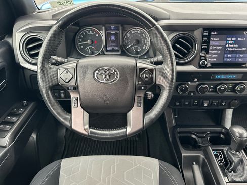 Used 2021 Toyota Tacoma TRD Off-Road w/ Technology Package image 14