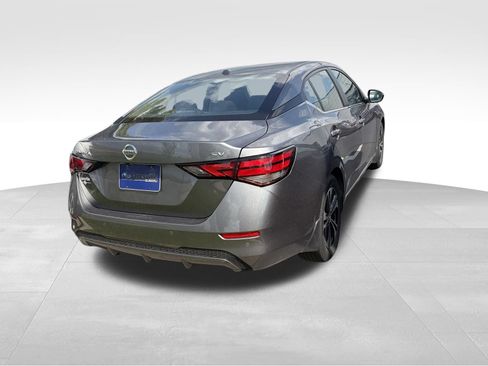 Used 2023 Nissan Sentra SV w/ All-Weather Package FWD image 4