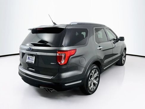Used 2018 Ford Explorer Platinum AWD/4WD image 7