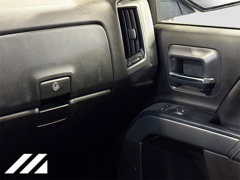 Used 2019 Chevrolet Silverado 1500 LT image 23