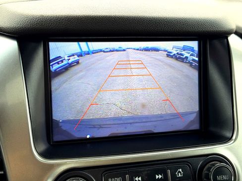 Used 2016 Chevrolet Suburban LT image 35