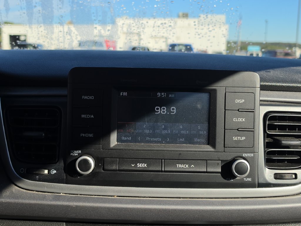 Used 2018 Kia Rio S FWD image 11