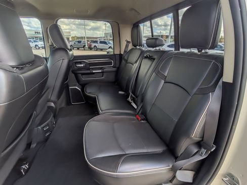 Used 2019 RAM 2500 Laramie image 26