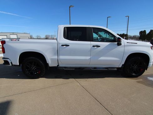 Used 2022 Chevrolet Silverado 1500 RST w/ Redline Edition image 4