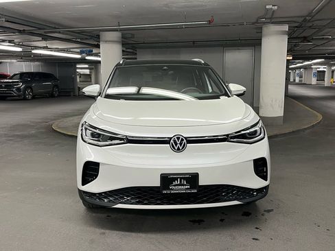 Used 2023 Volkswagen ID.4 Pro S Plus image 32