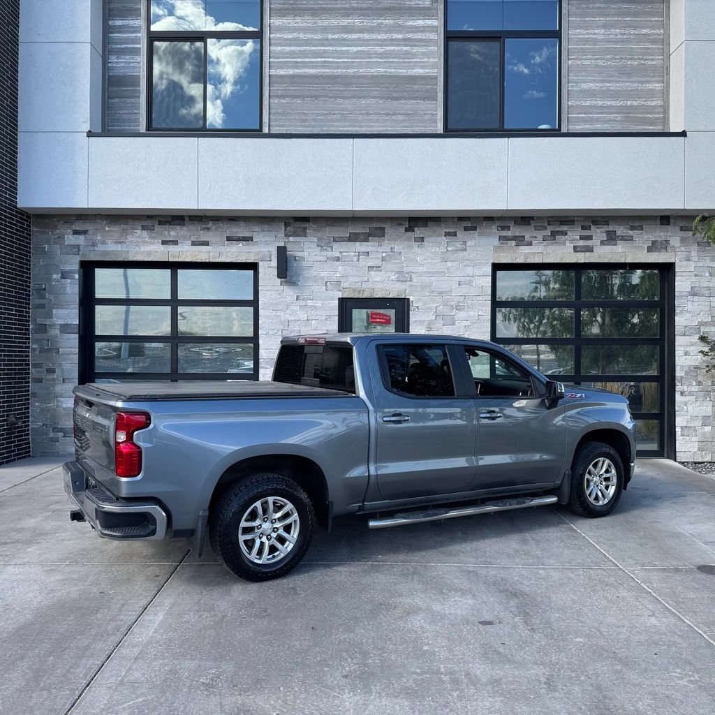 Used 2020 Chevrolet Silverado 1500 LT w/ All-Star Edition AWD/4WD image 3