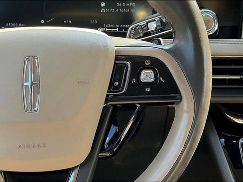 Used 2020 Lincoln Corsair Reserve w/ Equipment Group 202A AWD/4WD image 12