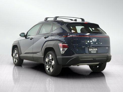 Certified 2024 Hyundai Kona SEL AWD/4WD image 3