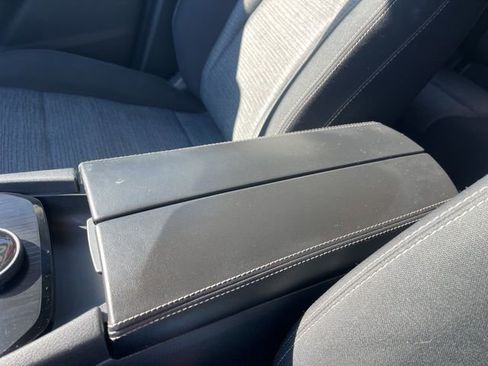 Used 2021 Nissan Rogue SV image 26