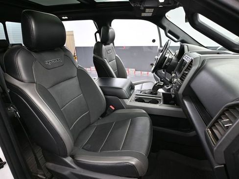 Used 2019 Ford F150 Raptor w/ Equipment Group 802A Luxury image 54