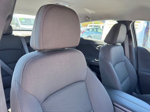 Used 2024 Chevrolet Malibu LT image 17