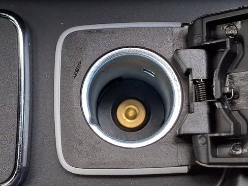 Certified 2022 Jeep Cherokee Trailhawk w/ Sound & Nav Group image 25