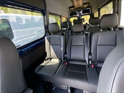 New 2025 Mercedes-Benz Sprinter 2500 image 10