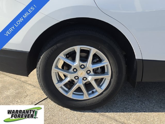Used 2024 Chevrolet Equinox LS w/ LS Convenience Package FWD image 5