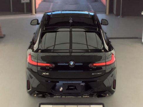 Used 2024 BMW X4 xDrive30i w/ Premium Package AWD/4WD image 5