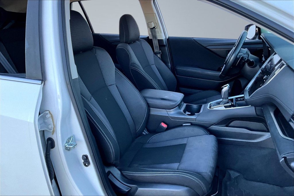 Used 2022 Subaru Outback Premium AWD/4WD image 30