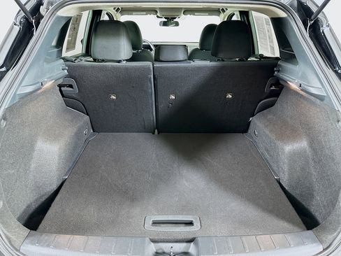 Used 2025 Nissan Kicks SV image 27