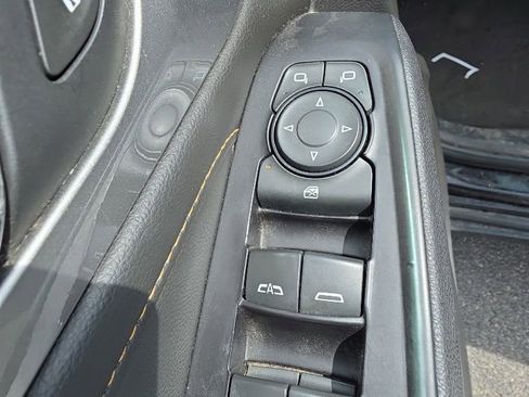 Used 2018 Chevrolet Traverse LT w/ LPO, Black Accent Package image 14