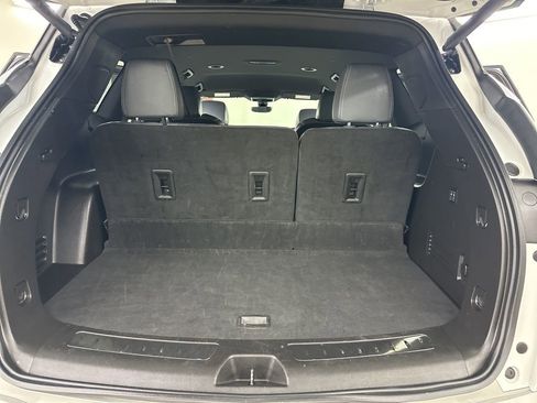 Certified 2024 Buick Enclave Premium image 26