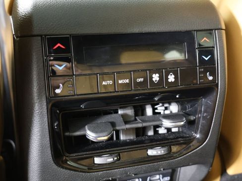 Used 2024 Jeep Grand Cherokee Summit w/ High Altitude Package AWD/4WD image 33