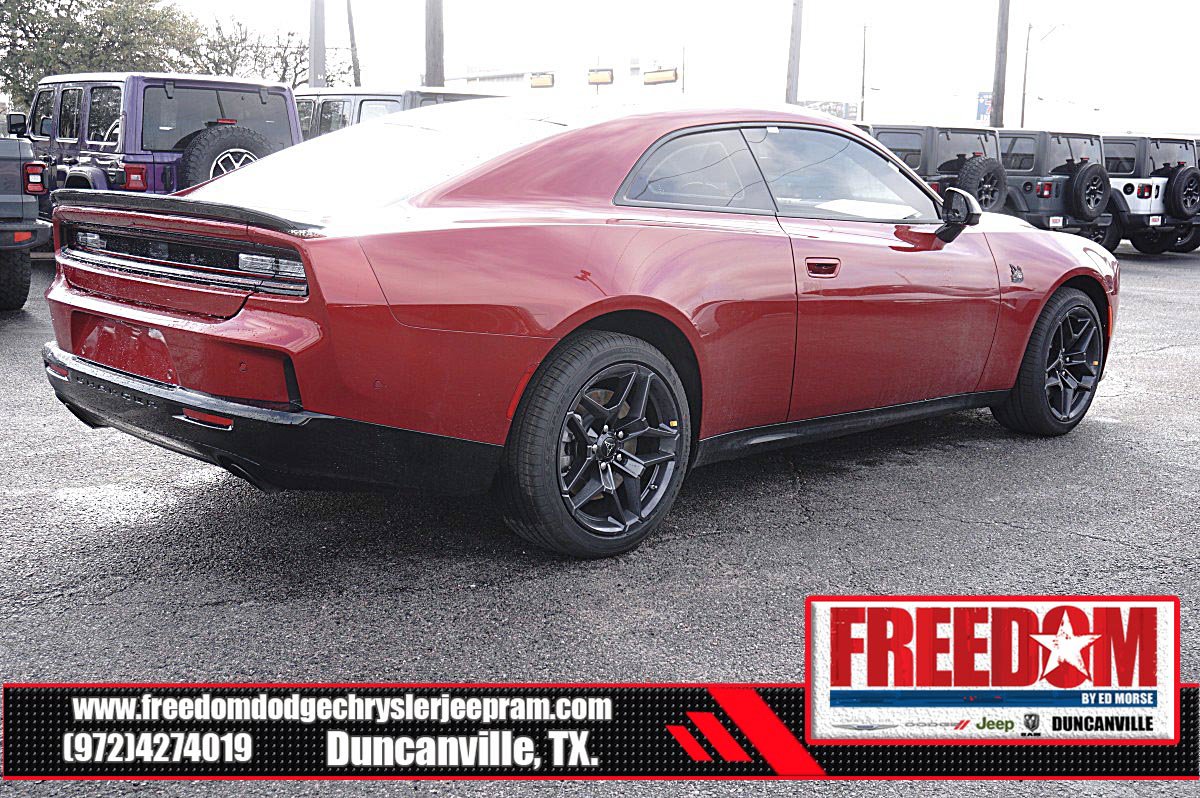 New 2026 Dodge Charger Scat Pack w/ Blacktop Package AWD/4WD image 5