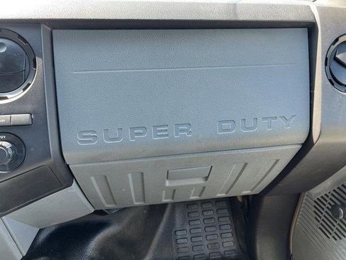 Used 2012 Ford F450 XL w/ Snow Plow Prep Pkg image 32