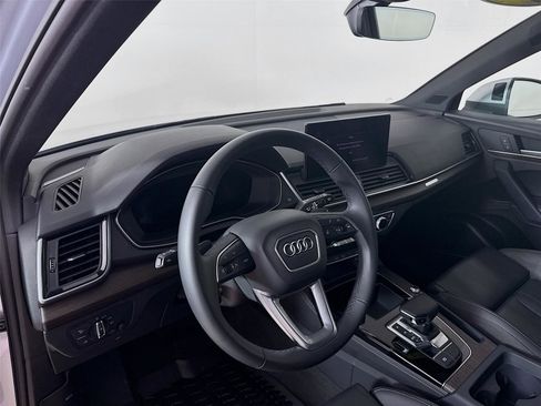 Used 2024 Audi Q5 2.0T Premium Plus w/ Premium Plus Package image 9