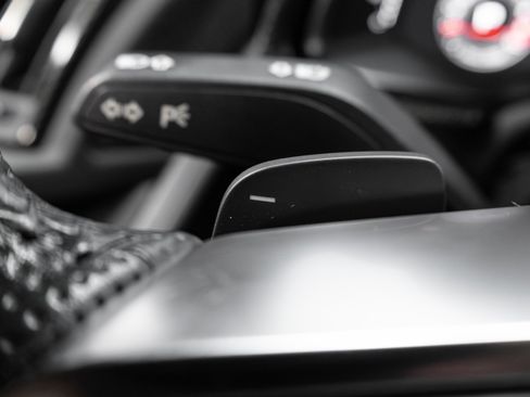 Used 2018 Audi R8 V10 w/ Premium Package image 54