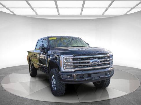 Used 2024 Ford F250 King Ranch image 4