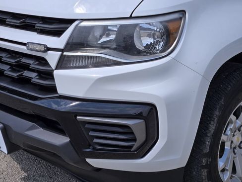 Used 2022 Chevrolet Colorado LT w/ Fleet Safety Package RWD image 9