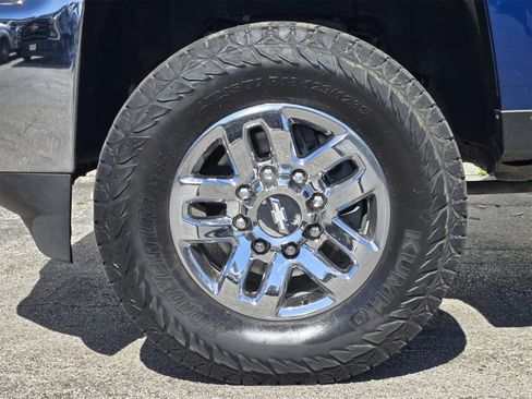 Used 2017 Chevrolet Silverado 2500 LTZ w/ Duramax Plus Package image 9