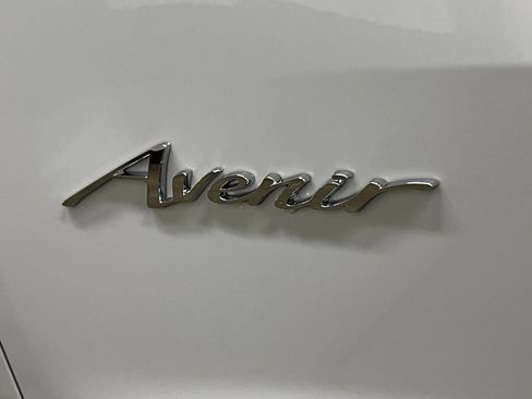 New 2026 Buick Enclave Avenir w/ Super Cruise Package AWD/4WD image 13