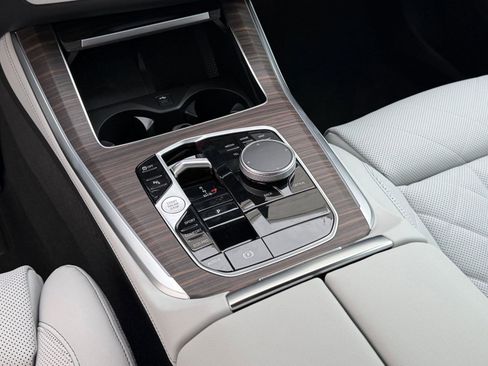 New 2026 BMW X5 sDrive40i w/ Climate Comfort Package RWD image 26