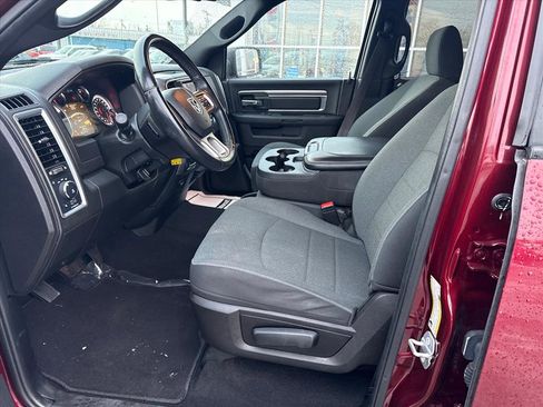 Used 2022 RAM 1500 Classic Warlock image 9