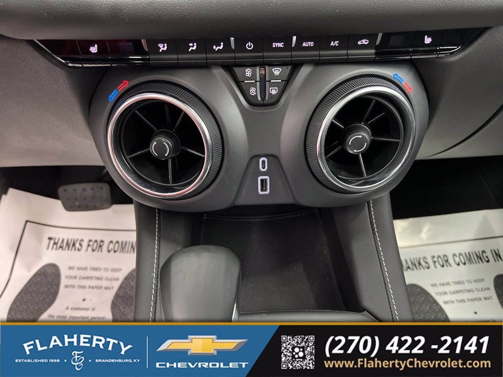 Used 2025 Chevrolet Blazer LT w/ Midnight/Sport Edition FWD image 29