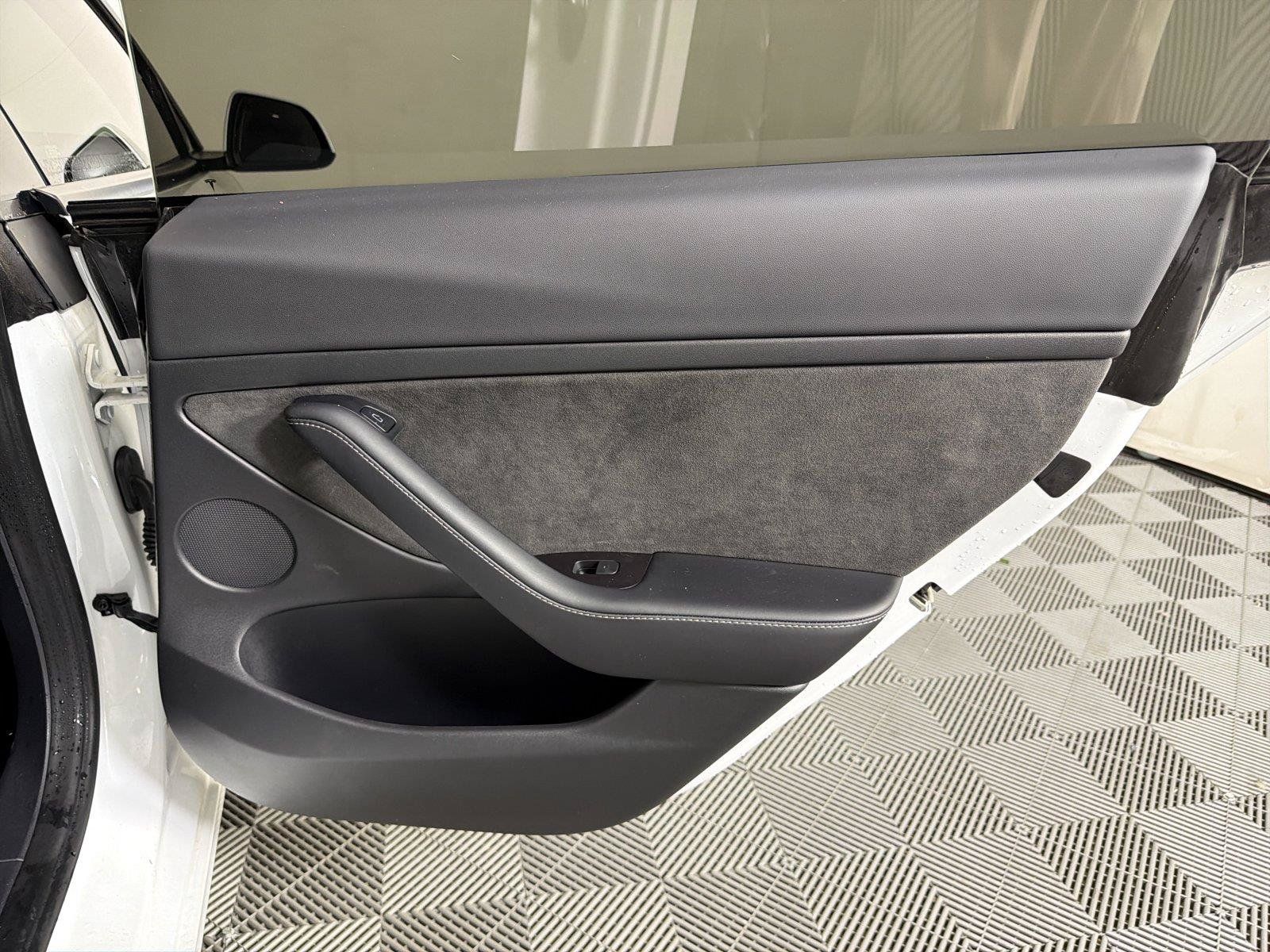 Used 2022 Tesla Model 3 Performance AWD/4WD image 14