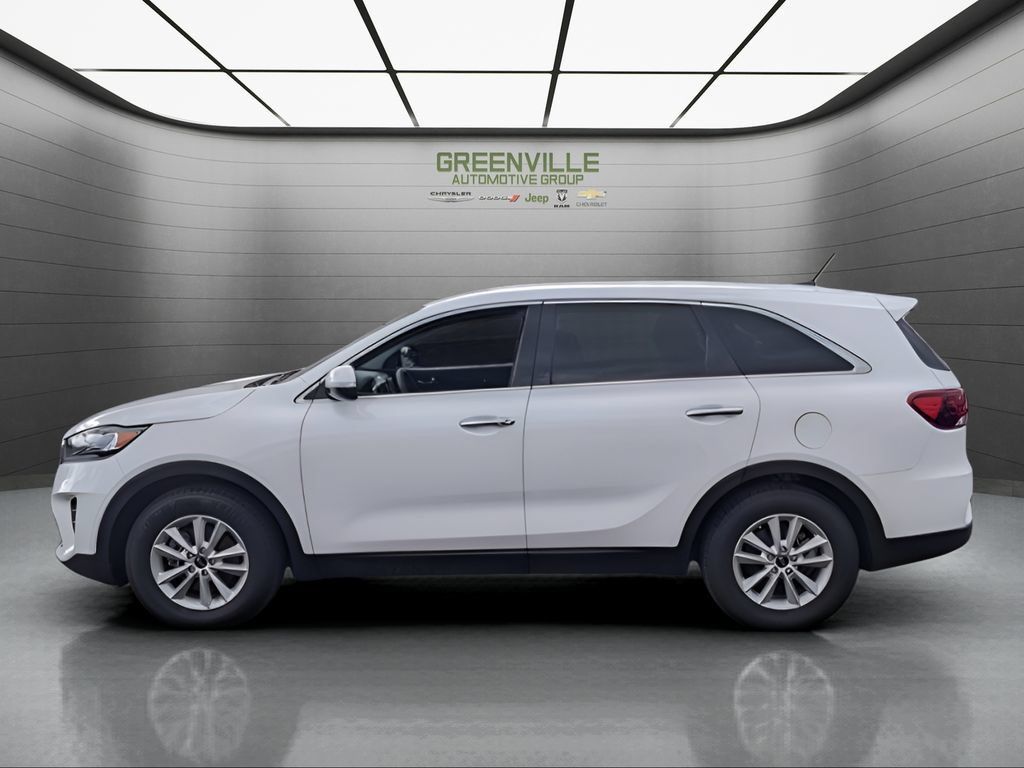Used 2020 Kia Sorento FWD V6 image 2