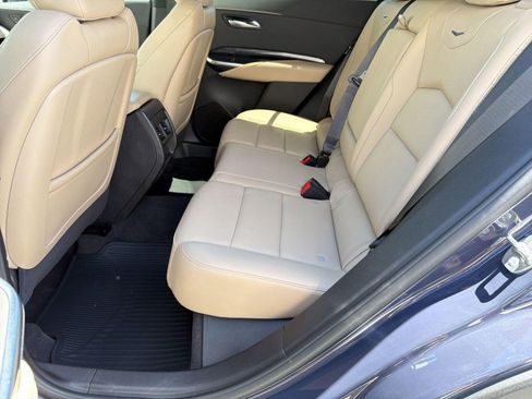 Certified 2024 Cadillac XT4 Luxury FWD image 14