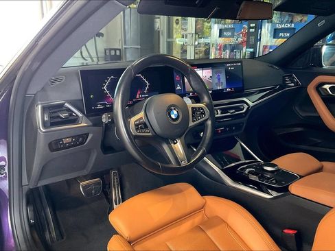 Used 2024 BMW 230i Coupe w/ M Sport Package RWD image 4